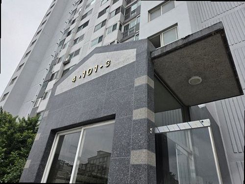 누수탐지 천장에 번진 물자국과 누수 점검 위치