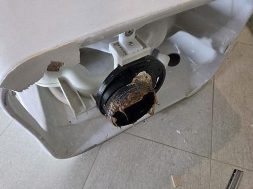 부산 강서구 누수탐지 대저동 빌라 2층 계단 천장 시공 후기 사진