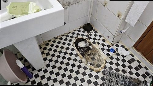 부산 서구 누수탐지 충무동 상가 2층 천장 위 시공 후기 사진