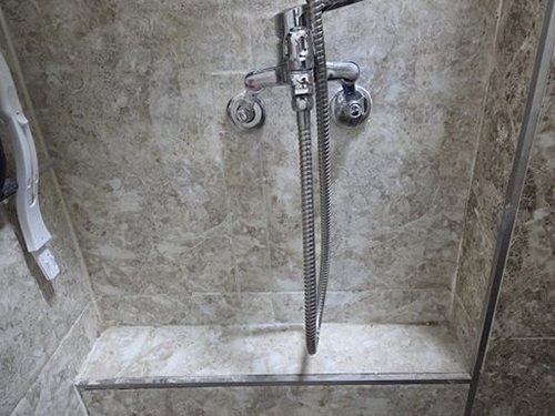 대전 서구 누수탐지 내동 빌라 4층 복도 벽면 시공 후기 사진