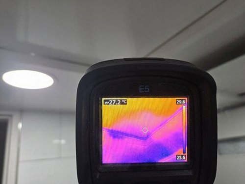 누수탐지 아래층 천장 물 자국을 날짜별로 기록한 점검 사진 예시