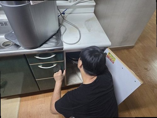 금산군 누수탐지 진산면 식당 1층 주방 바닥 시공 후기 사진