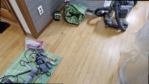 수영구 누수탐지 광안동 아파트 4층 거실 벽면 시공 후기 사진