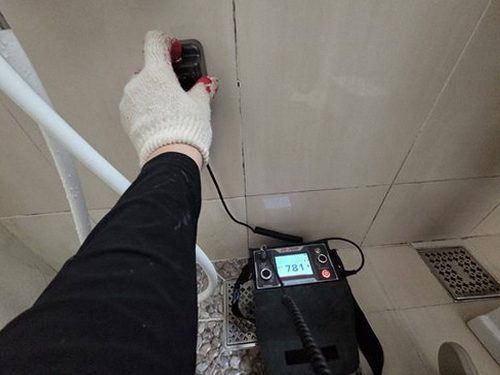 부산 중구 누수탐지 동광동 아파트 6층 욕실 바닥 시공 후기 사진