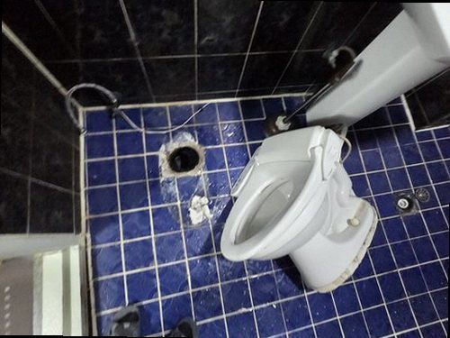 부산 남구 누수탐지 대연동 상가 2층 천장 안쪽 시공 후기 사진