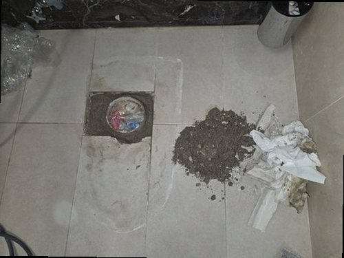 부산 중구 누수탐지 보수동 빌라 2층 안방 벽면 시공 후기 사진