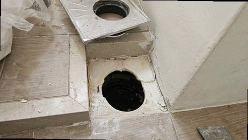 연제구 누수탐지 거제동 아파트 12층 욕실 천장 점검구 시공 후기 사진