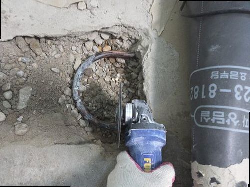 부산 동구 누수탐지 초량동 오피스텔 8층 거실 창가 시공 후기 사진