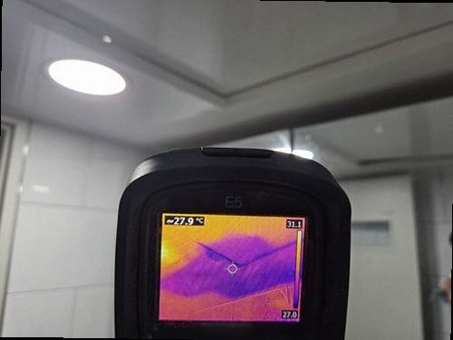 사상구 누수탐지 괘법동 상가 1층 남자화장실 벽면 시공 후기 사진