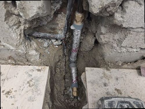 사하구 누수탐지 장림동 상가 2층 창가 벽면 시공 후기 사진