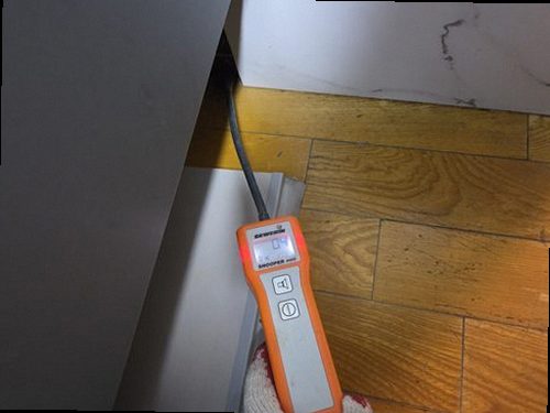강북구 누수탐지 번동 아파트 11층 거실 몰딩 안쪽 시공 후기 사진