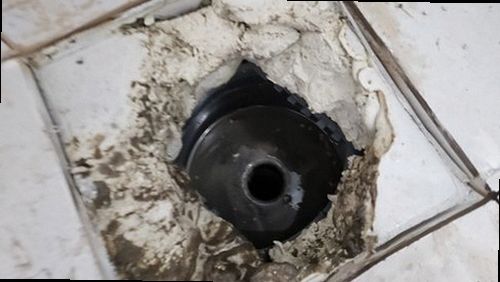 연제구 누수탐지 거제동 상가 1층 천장 조명 주변 시공 후기 사진