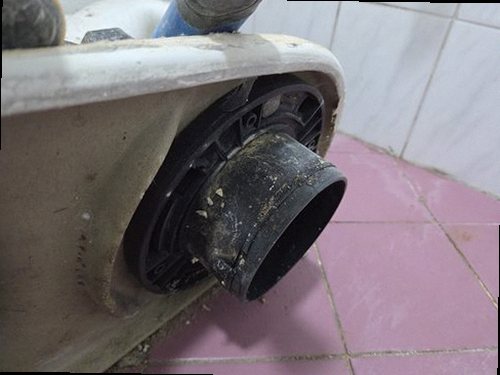 부산진구 누수탐지 부암동 원룸 2층 욕실 문틀 시공 후기 사진