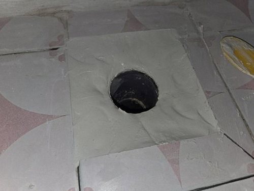 누수탐지 부리면 누수탐지 아파트 벽지 변색은 왜 반복될까