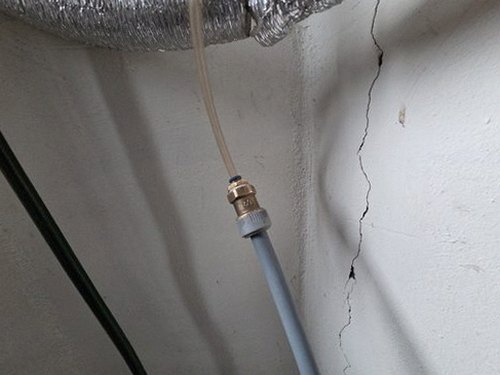 누수탐지 부곡동 누수탐지 빌라 벽지 얼룩 직접 살펴보니 다른 원인