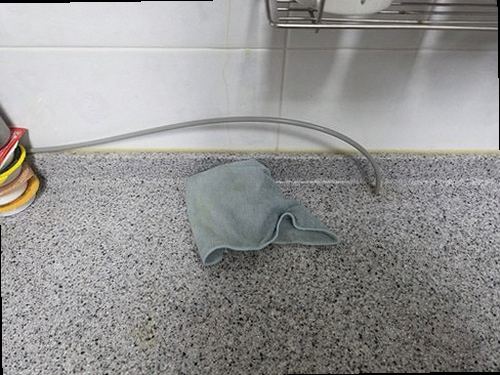 사상구 누수탐지 엄궁동 빌라 3층 주방 수납장 안쪽 시공 후기 사진