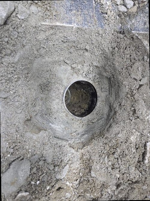 부산 중구 누수탐지 창선동 공동주택 3층 현관 벽면 시공 후기 사진