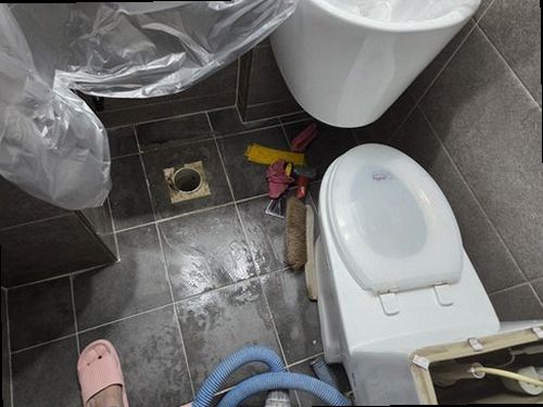 사하구 누수탐지 감천동 빌라 2층 화장실 바닥 시공 후기 사진