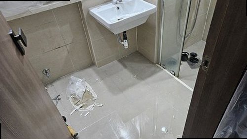 영도구 누수탐지 봉래동 아파트 3층 욕실 문턱 주변 시공 후기 사진