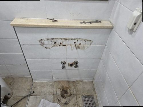 해운대구 누수탐지 반송동 빌라 1층 욕실 바닥 시공 후기 사진