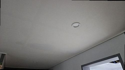 부산 서구 누수탐지 토성동 아파트 5층 욕실과 거실 벽면 시공 후기 사진