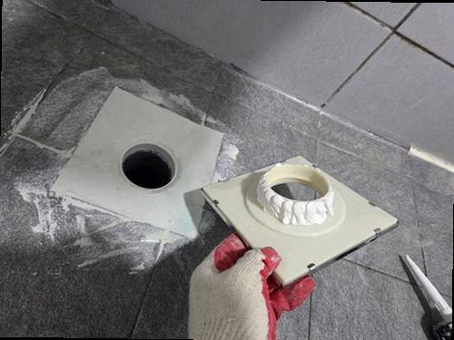 대전 중구 누수탐지 계량기 움직임과 실내 습기 흔적을 확인하는 점검 과정