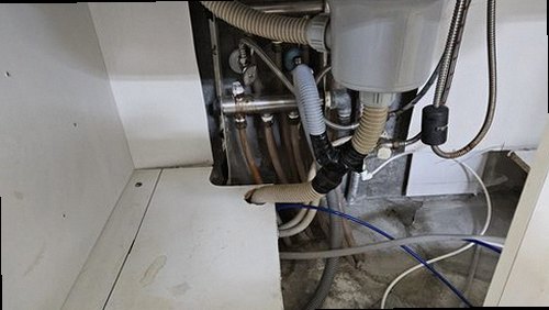 부산진구 누수탐지 연지동 아파트 11층 주방 벽 안쪽 시공 후기 사진