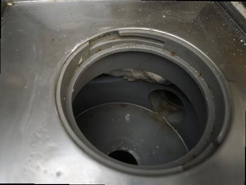 사하구 누수탐지 구평동 아파트 7층 주방 벽면 시공 후기 사진