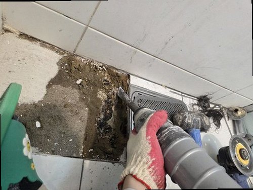 부여군 누수탐지 옥산면 빌라 2층 욕실 아래층 천장 시공 후기 사진