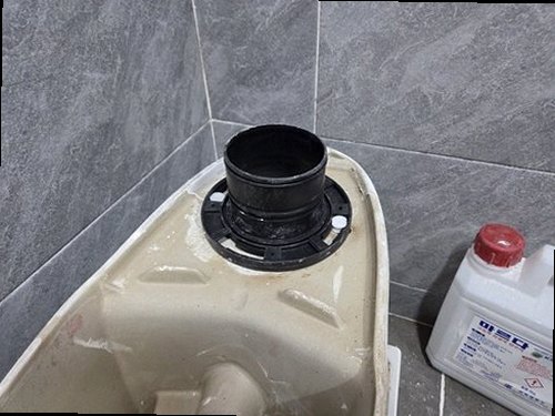 부산 동구 누수탐지 범일동 빌라 2층 욕실 옆방 시공 후기 사진