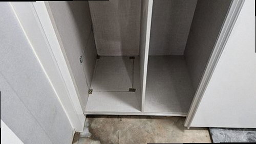 동래구 누수탐지 수안동 아파트 10층 현관 옆 벽면 시공 후기 사진