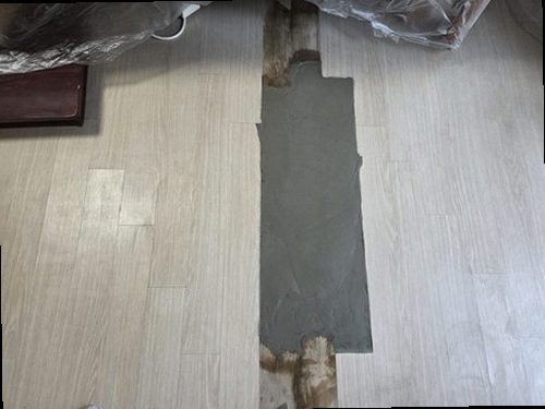 누수탐지 노은동 누수탐지 전 확인할 안방 벽지 물자국 신호