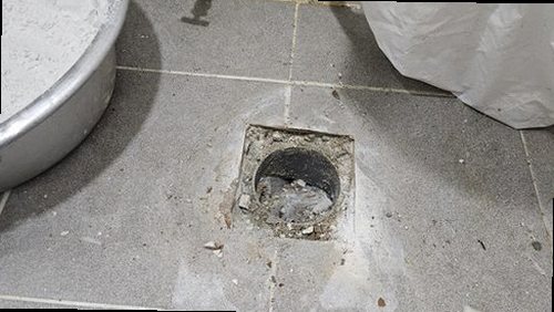 부산 남구 누수탐지 감만동 오피스텔 5층 욕실 옆 수납장 시공 후기 사진