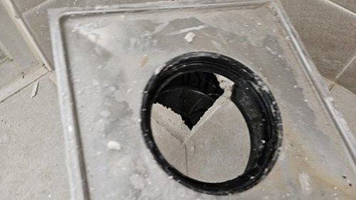 해운대구 누수탐지 반송동 빌라 2층 욕실 옆 벽 시공 후기 사진
