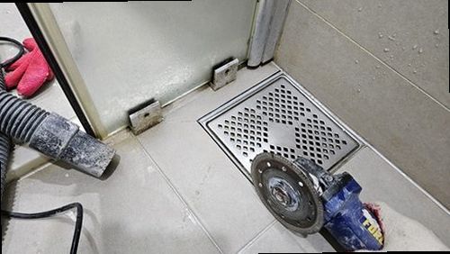 대전 서구 누수탐지 도안동 아파트 15층 욕실 벽면 시공 후기 사진