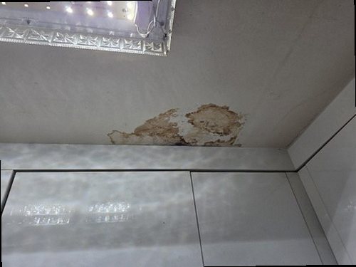 수영구 누수탐지 남천동 상가 1층 카운터 위 천장 시공 후기 사진