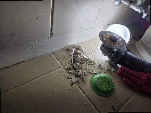 부산 북구 누수탐지 화명동 다가구주택 3층 계단 벽 시공 후기 사진