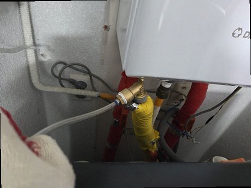 누수탐지 녹산동 누수탐지 보일러바닥물샘 직접 살펴보니 달랐던 점