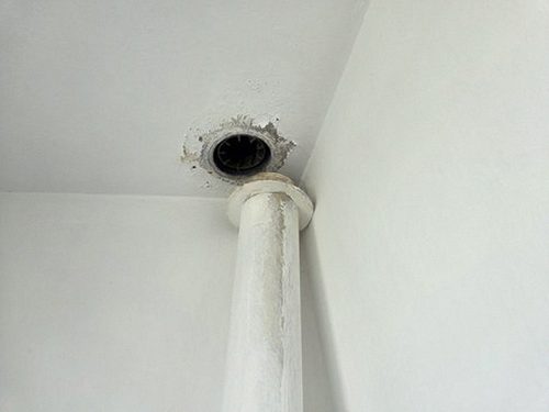 누수탐지 영선동 누수탐지 아파트 천장 얼룩이 번진 사례
