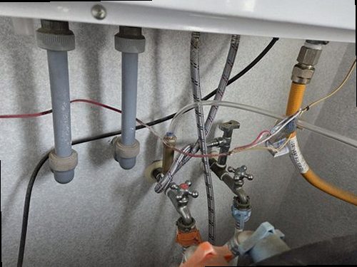 영도구 누수탐지 절영동 빌라 4층 주방 벽면 시공 후기 사진