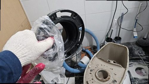 청주시 청원구 누수탐지 율량동 빌라 2층 작은방 모서리 시공 후기 사진