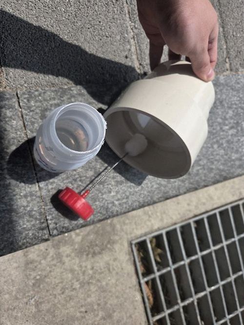 누수탐지 탐지 결과에 따라 점검 범위와 보수 절차를 정하는 모습