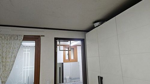 누수탐지 장암면 누수탐지 아파트 거실 천장 얼룩 원인 비교