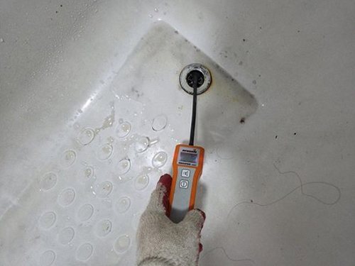 누수탐지 대치동 누수탐지 아파트 주방 하부 얼룩 흔적의 기본