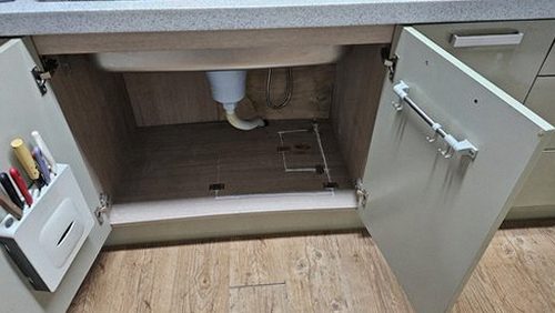 부산 북구 누수탐지 화명동 다세대주택 5층 주방 바닥 시공 후기 사진