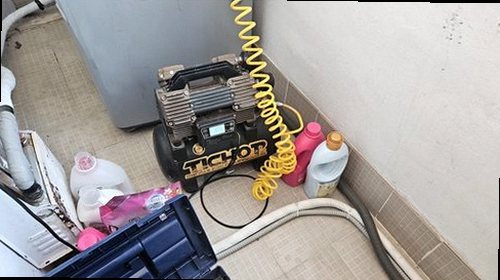 용산구 누수탐지 창호 실란트 상태와 외벽 접합부를 확인하는 현장 모습
