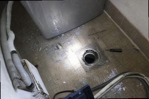 누수탐지 수도계량기 별침과 보일러 배관을 확인하는 누수 점검 과정