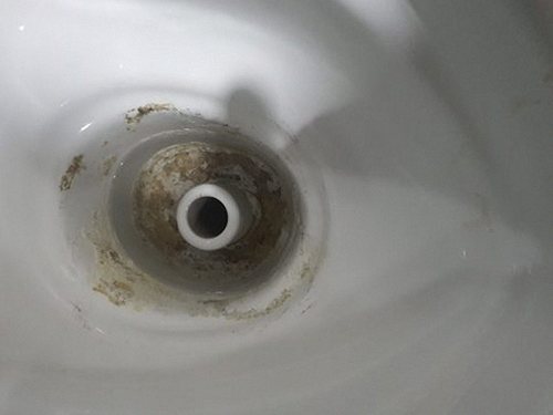 권선구 대황교동 하수구막힘 — 주방 배수구 물 고임