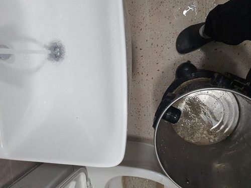 시흥 능곡동 하수구막힘 — 주방 배수구 냄새