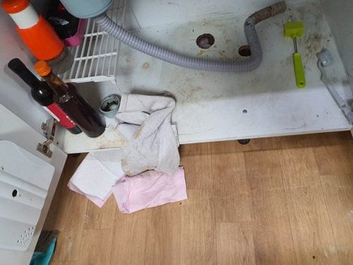 안성 금산동 하수구막힘 — 욕실 바닥 배수 지연
